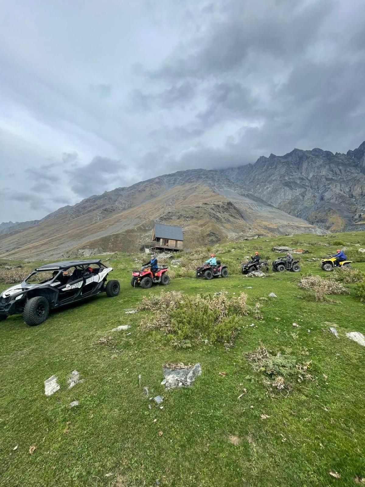 Mood Villa Kazbegi Zewnętrze zdjęcie